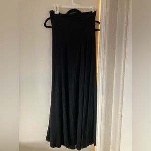 Long black maxi skirt